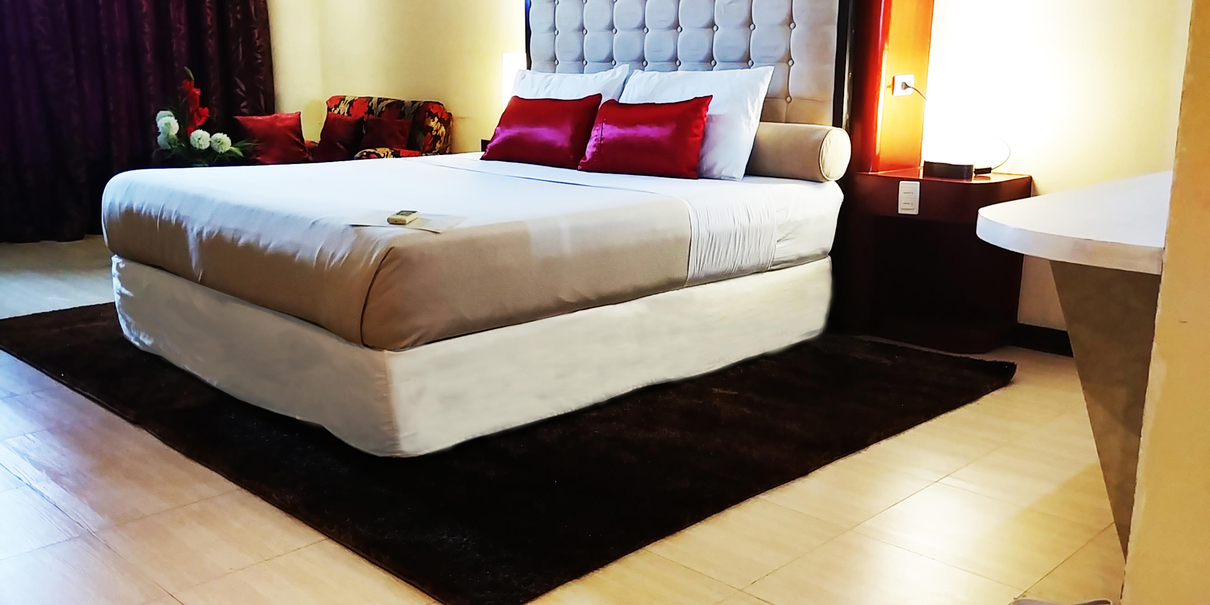 Dulcinea Hotel And Suites Lapu-Lapu City Buitenkant foto