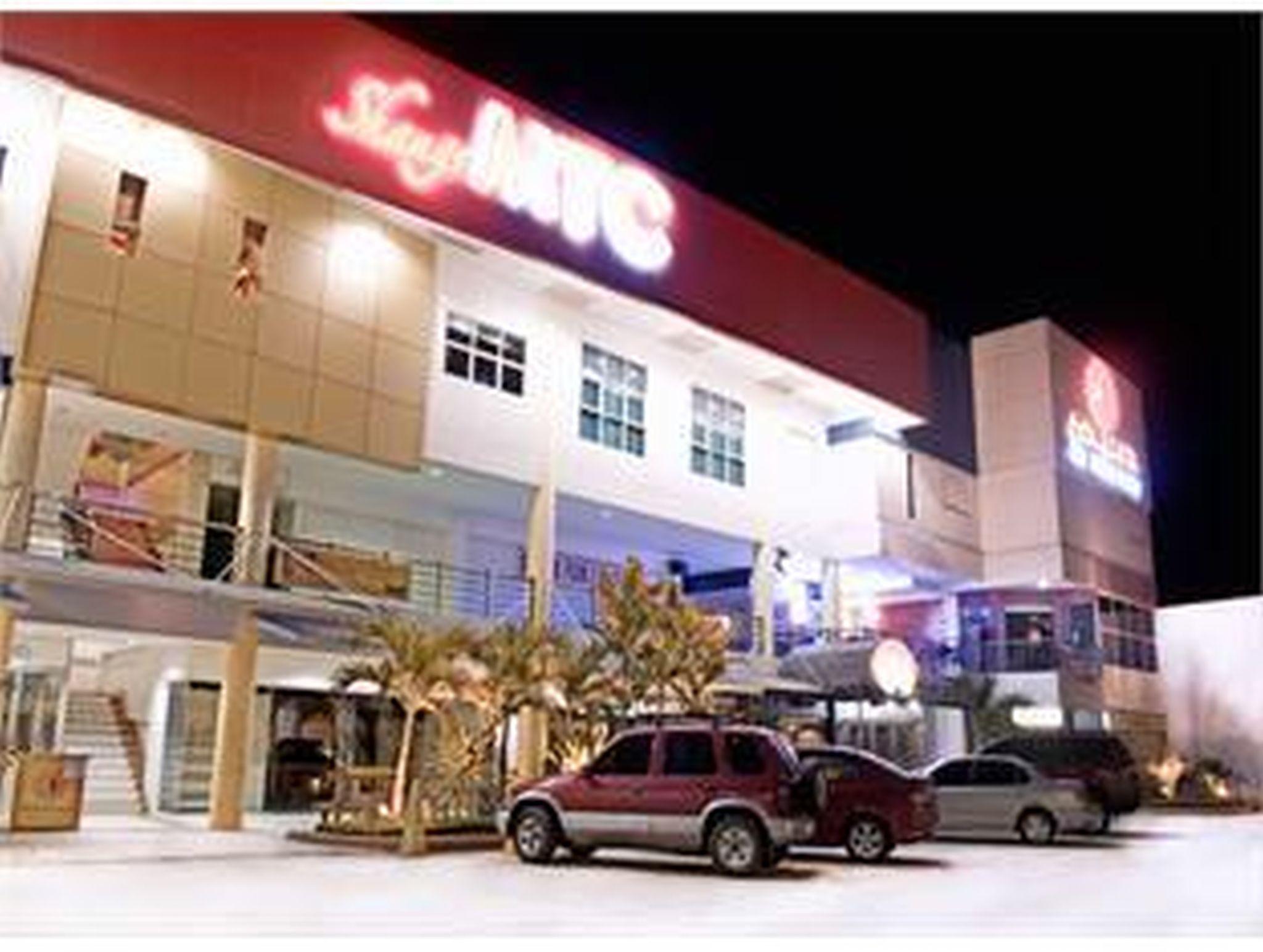Dulcinea Hotel And Suites Lapu-Lapu City Buitenkant foto