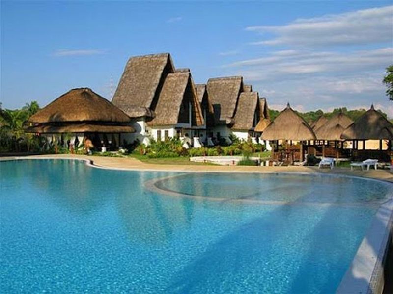 Dulcinea Hotel And Suites Lapu-Lapu City Buitenkant foto