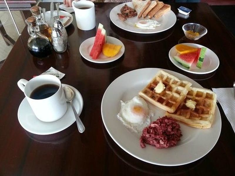 Dulcinea Hotel And Suites Lapu-Lapu City Buitenkant foto