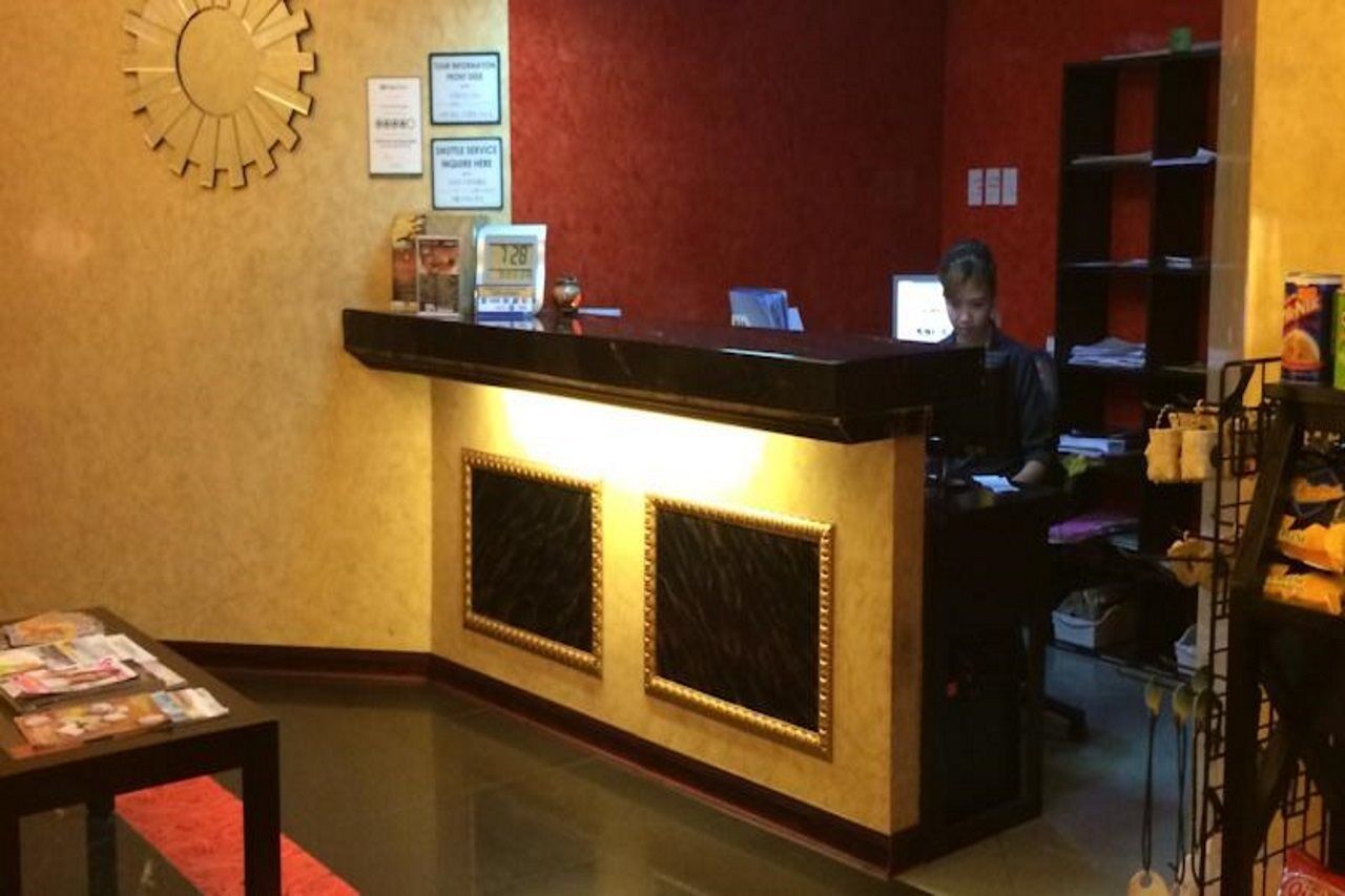 Dulcinea Hotel And Suites Lapu-Lapu City Buitenkant foto